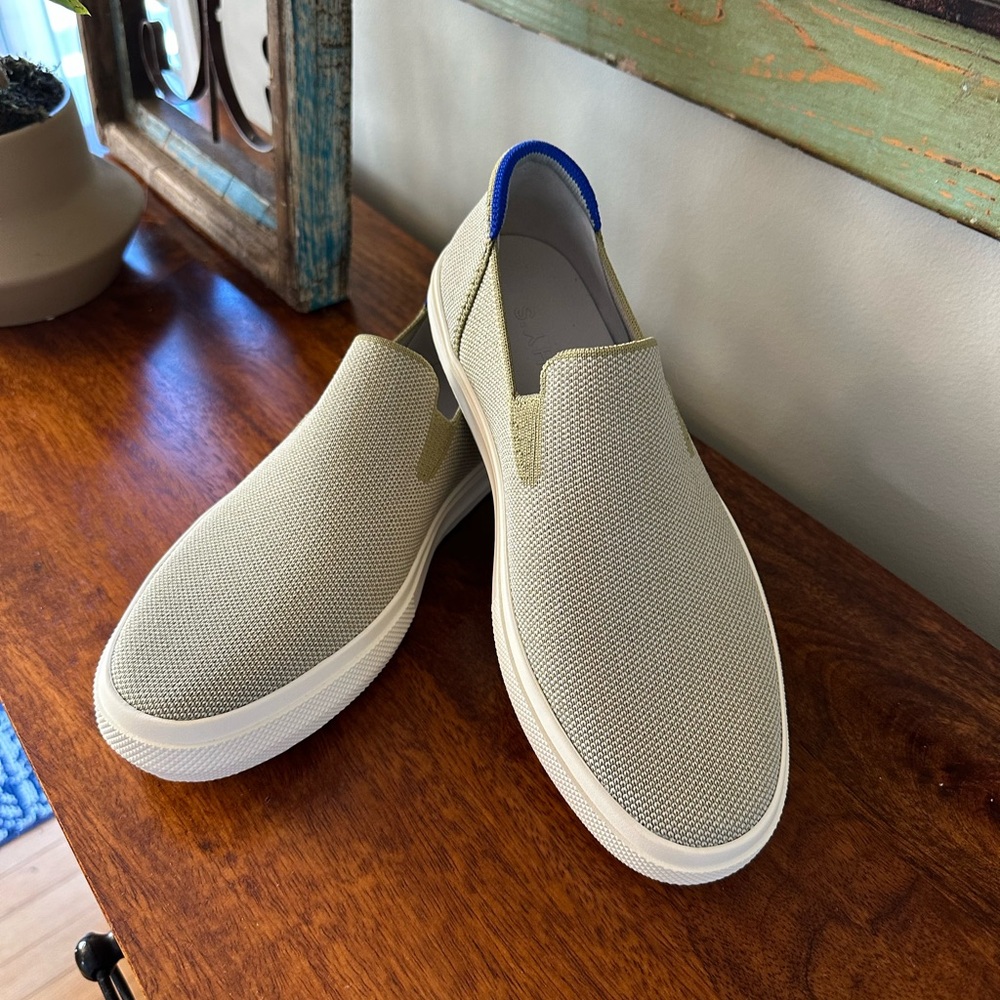 ☀️ NEW ROTHY’S The City Slip On Sneaker in Thyme